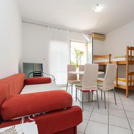 Gardelin In Apartmán Zadar